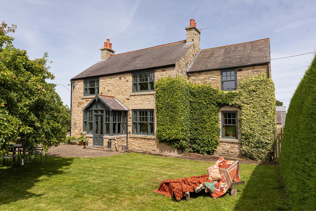 West Broomley Farmhouse, Broomley, Stocksfield, Northumberland NE43 4