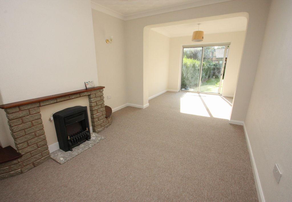 Sutton Way, Great Sutton, Ellesmere Port, CH66 2 bed house to rent £