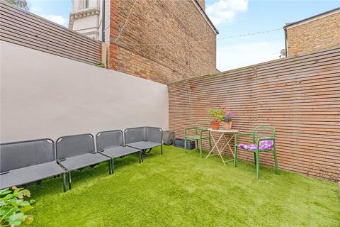 2 bedroom flat for sale, Stephendale Road, Fulham, London, SW6