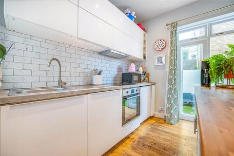 2 bedroom flat for sale, Stephendale Road, Fulham, London, SW6