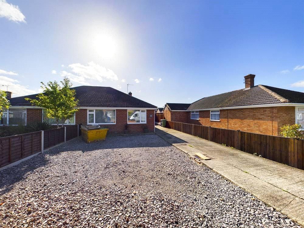 Snowdon Gardens, Churchdown, Gloucester, Gloucestershire, GL3 2 bed