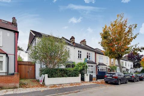 109 Dallinger Road, London, SE12 0TQ