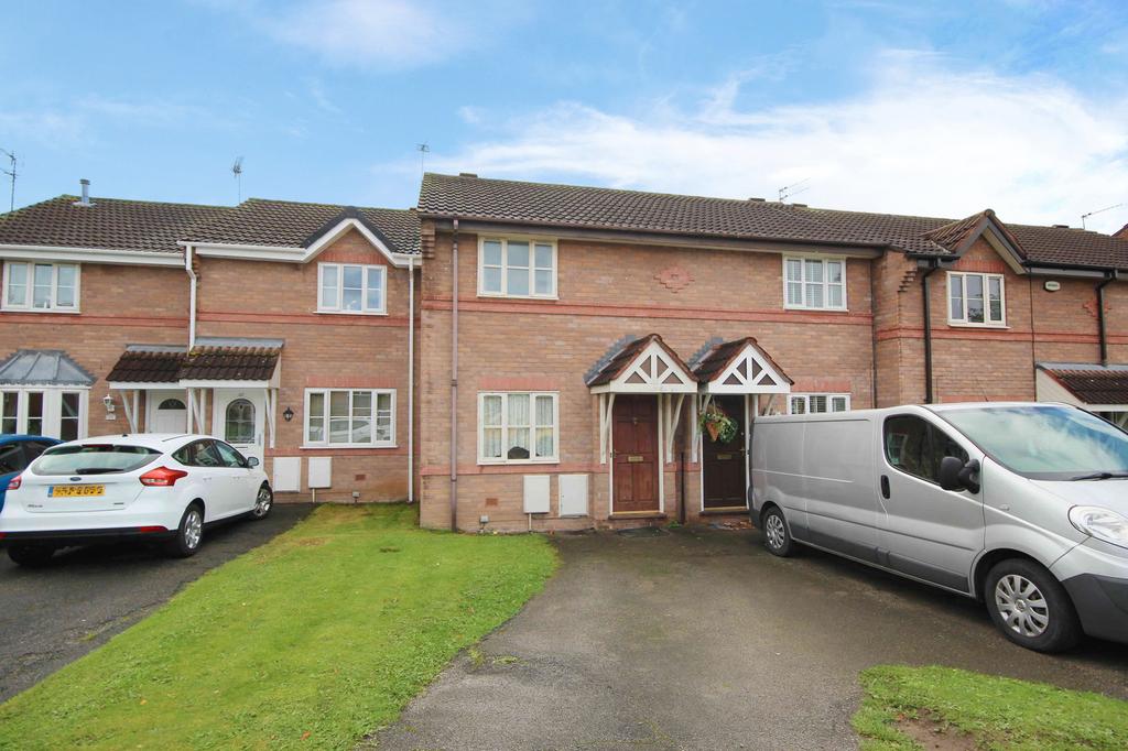Walnut Avenue, Weaverham, CW8 2 bed terraced house for sale £110,000