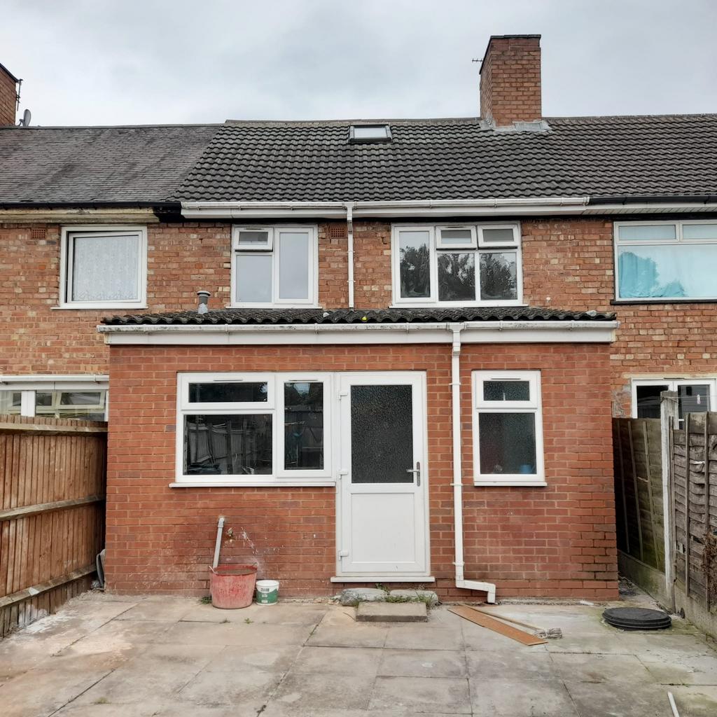 Belchers Lane, B8 3 bed terraced house £875 pcm (£202 pw)
