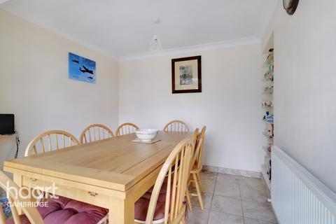 16 Princess Drive, Sawston, Cambridge, CB22 3DL