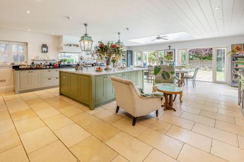 undefined, Queens Acre, Windsor, Berkshire