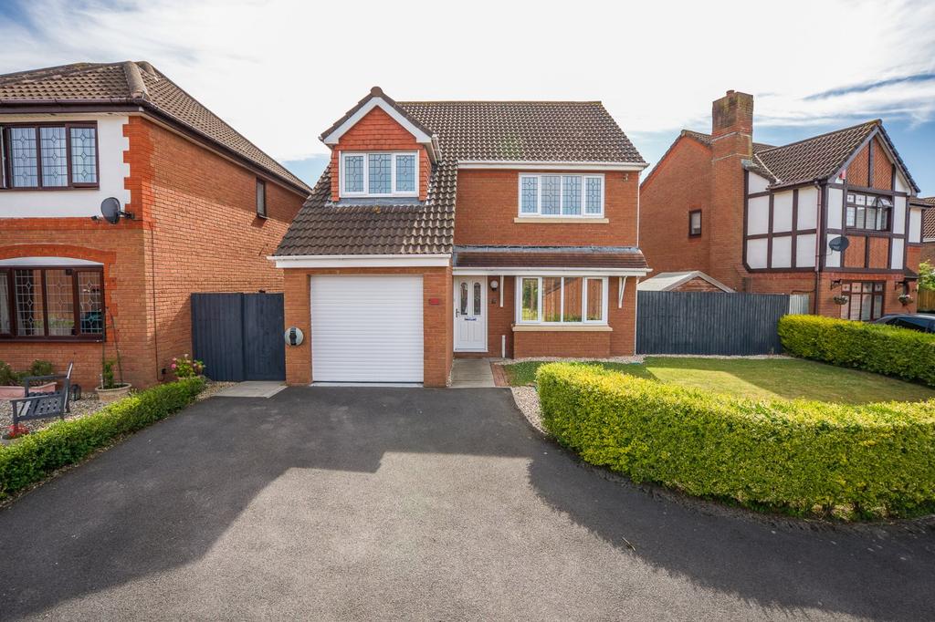 Myrtleberry Mead, WestonsuperMare... 4 bed detached house £1,500 pcm (£346 pw)