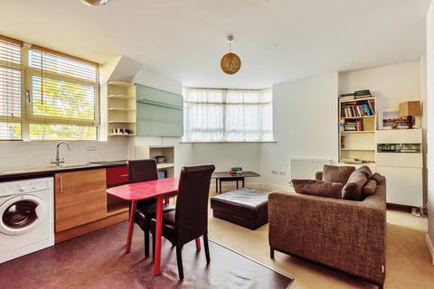 1 bedroom flat for sale - Seagers Court, Portsmouth PO1