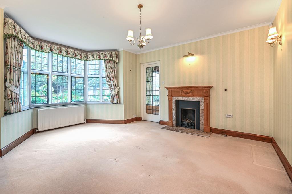 The Green, Sarratt, WD3 3 bed detached house £1,500,000