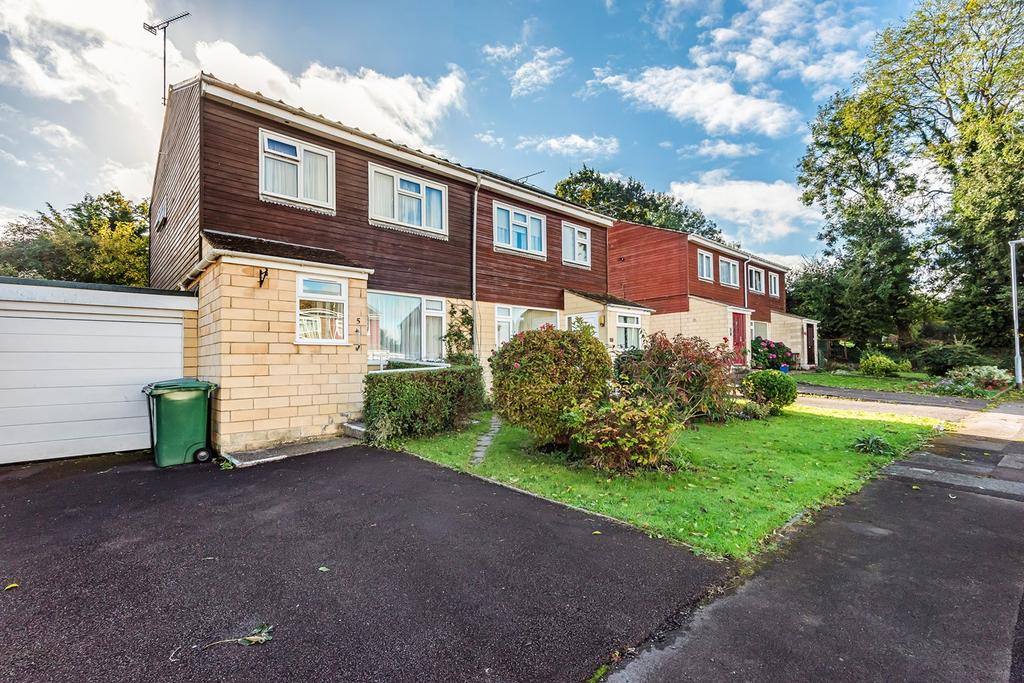 Swallow Close, Warminster, BA12 3 bed semidetached house for sale £