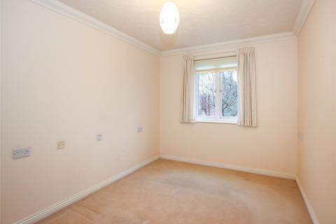 1 bedroom apartment for sale - Tylers Close, Lymington, Hampshire, SO41