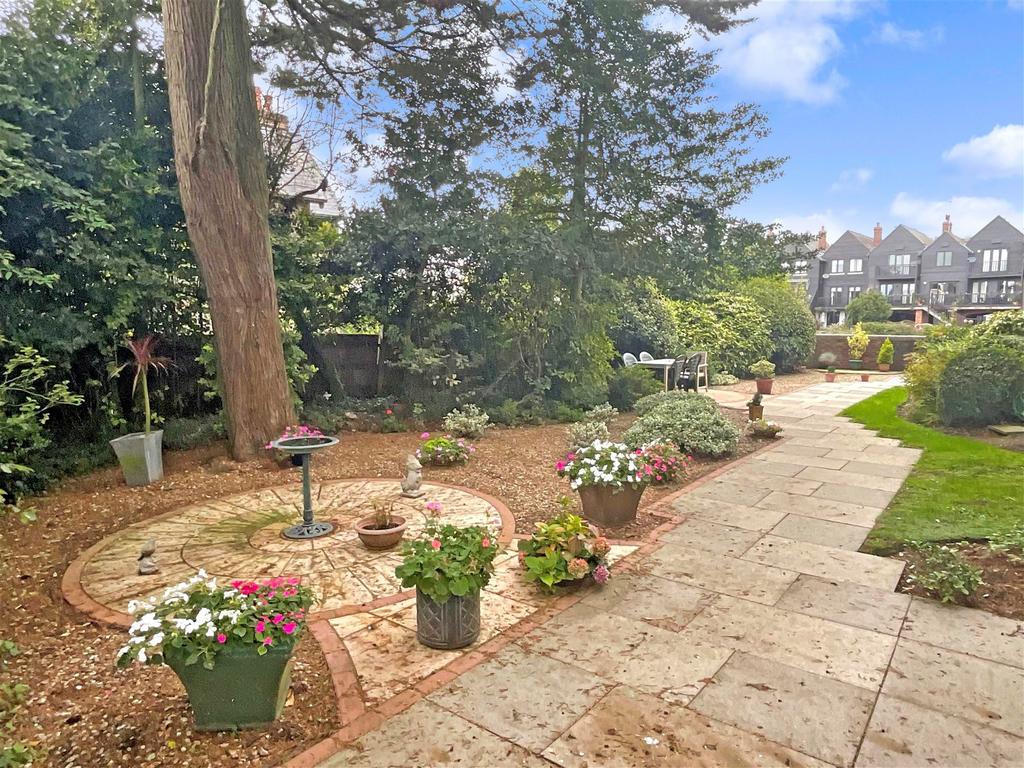Communal Gardens