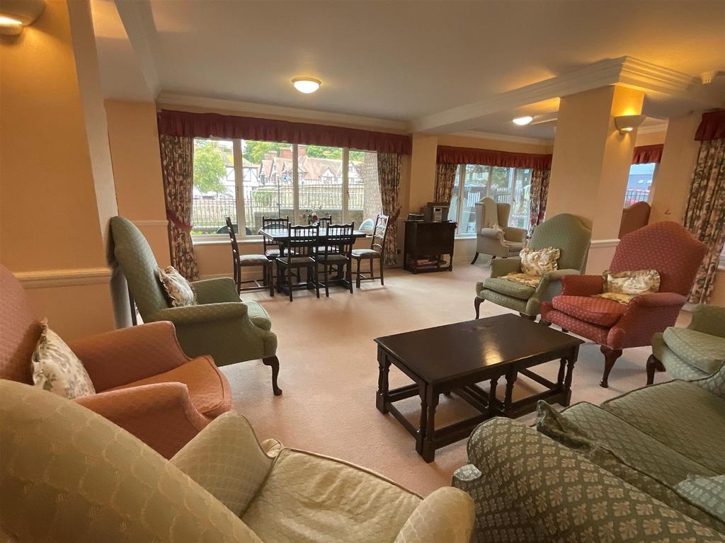 Communal Lounge