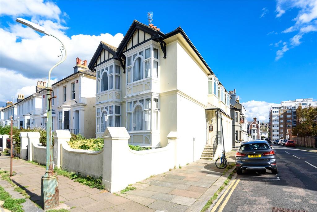 Osborne Villas, Hove, East Sussex, BN3 Studio for sale £140,000