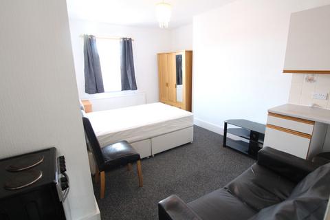 undefined, Norton St, Grantham