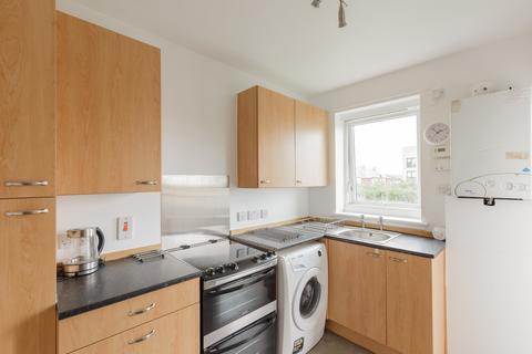 3 bedroom apartment to rent - Ferrier Crescent, Tillydrone