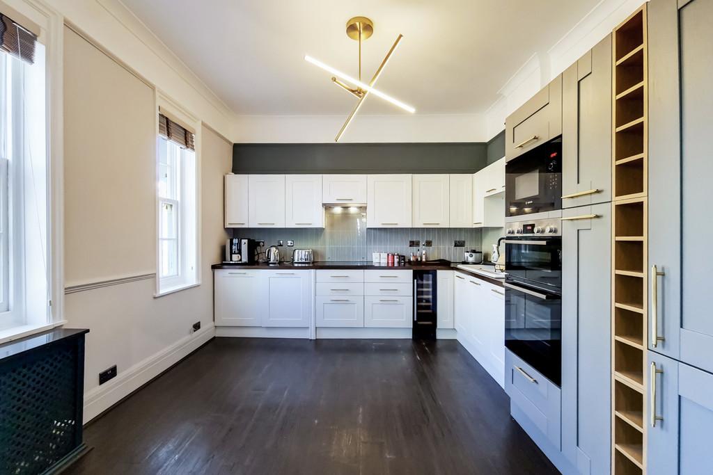 Chalfont Court, Baker Street 3 bed apartment £1,750,000
