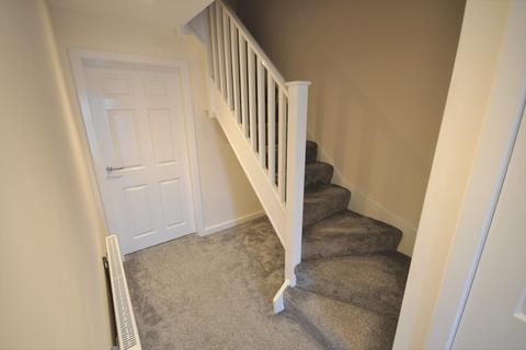 68 Hoddesdon Crescent, Dunscroft, Doncaster, DN7 4HJ