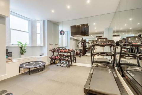21 Bridgford Street, London, SW18 3TQ