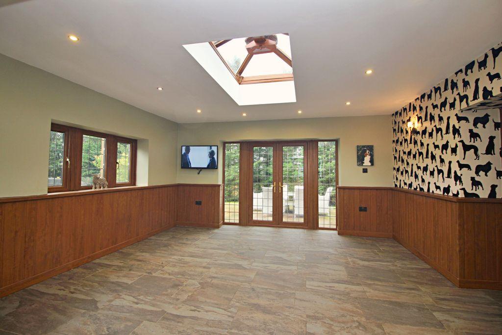 Morning/Sitting Room