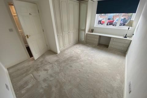 2 bedroom apartment to rent, Waterfront House