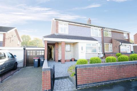 3 bedroom semi-detached house for sale, Lister Road, Atherstone