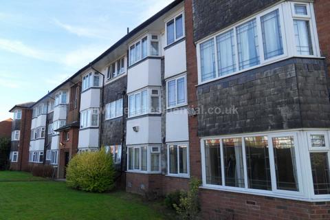 2 bedroom apartment to rent, Gibbins Road, Selly Oak