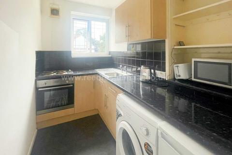 2 bedroom apartment to rent, Gibbins Road, Selly Oak