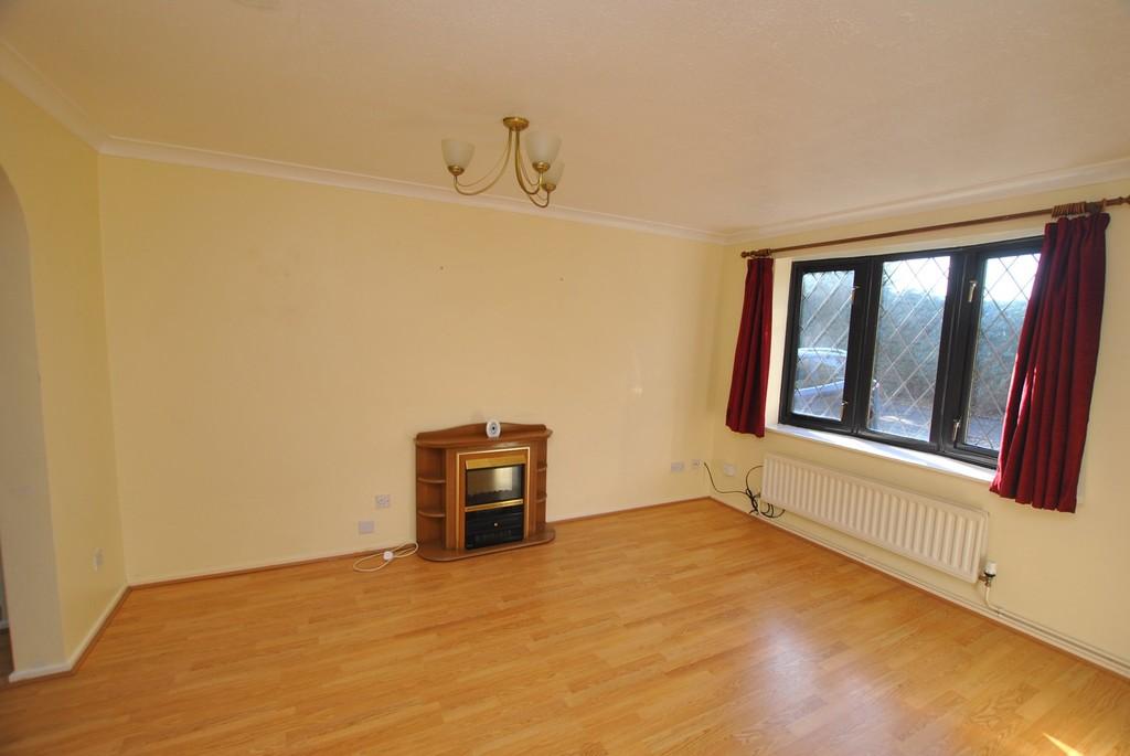 Millbrook Drive, Shawbury, SY4 4PQ 3 bed detached house for sale £255,000