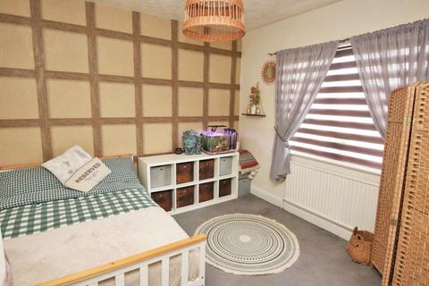 3 bedroom semi-detached house for sale, LINDSEY ROAD, CLEETHORPES
