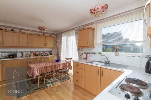 22 Cottinghams Drive, Norwich, NR6 6PS