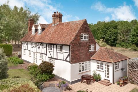 5 bedroom detached house for sale, Upper Bush, Cuxton, Kent, ME2