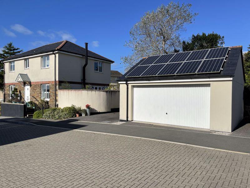 Landerslee Drive, Truro 4 bed detached house for sale £550,000