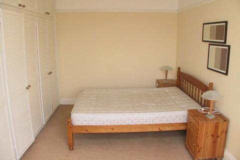 2 bedroom flat to rent, Eskdale Terrace, Jesmond,