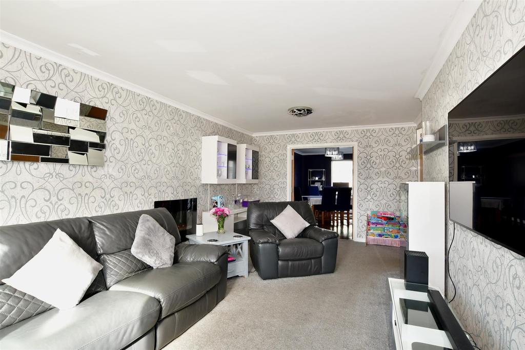 Bittern Way, St Marys Island, Chatham, Kent 4 bed semidetached house
