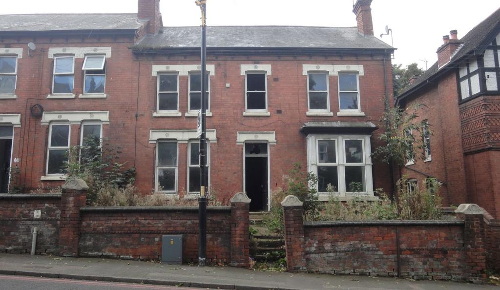 46 Broadway North, Walsall, WS1 2QQ 4 bed block of apartments £220,000