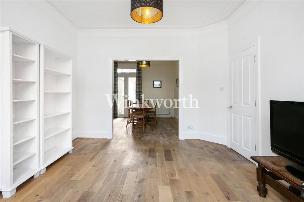 Broadwater Road, London, N17 5 bed terraced house £2,500 pcm (£577 pw)