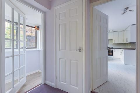 1 bedroom detached house to rent, Petworth Road, Haslemere