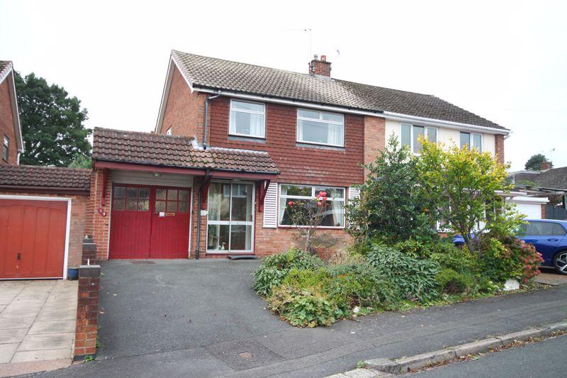 Kensworth Close, Seabridge 3 bed semidetached house for sale £190,000