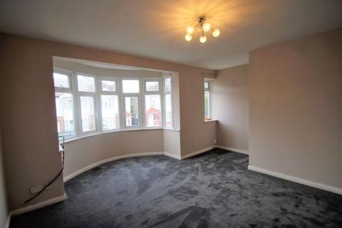 1 bedroom apartment to rent, Beaumont Avenue, Harrow