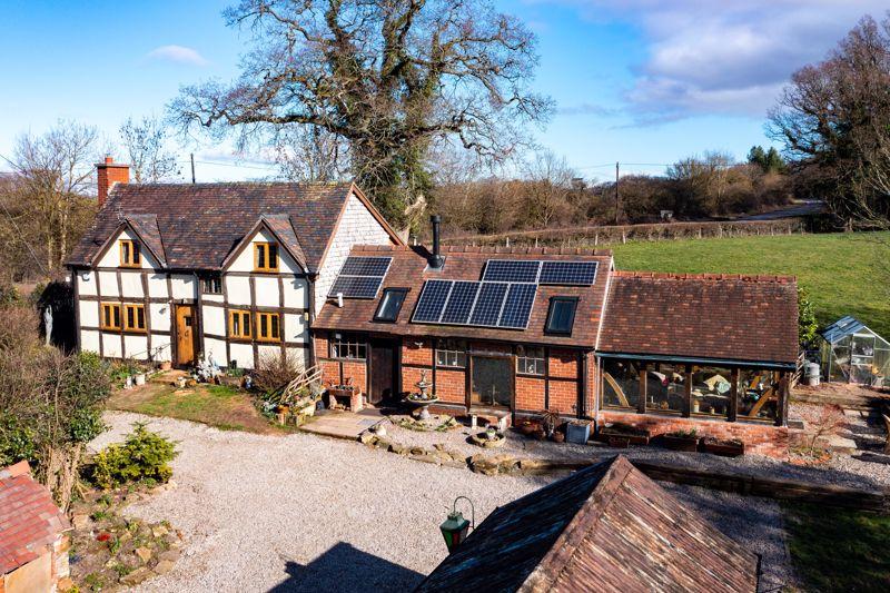 Lower Eggleton, Ledbury... 3 bed cottage £550,000