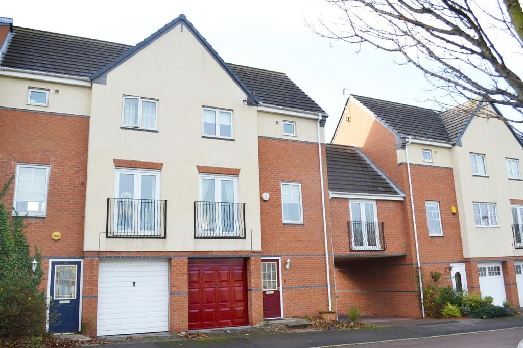 Jensen Way, Carrington Point, Nottingham NG5 1QP 2 bed townhouse £850