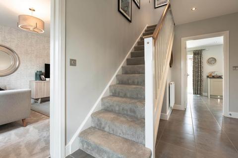 5 bedroom detached house for sale - The Felton - Plot 212 at Admiral Park, The Street GU10