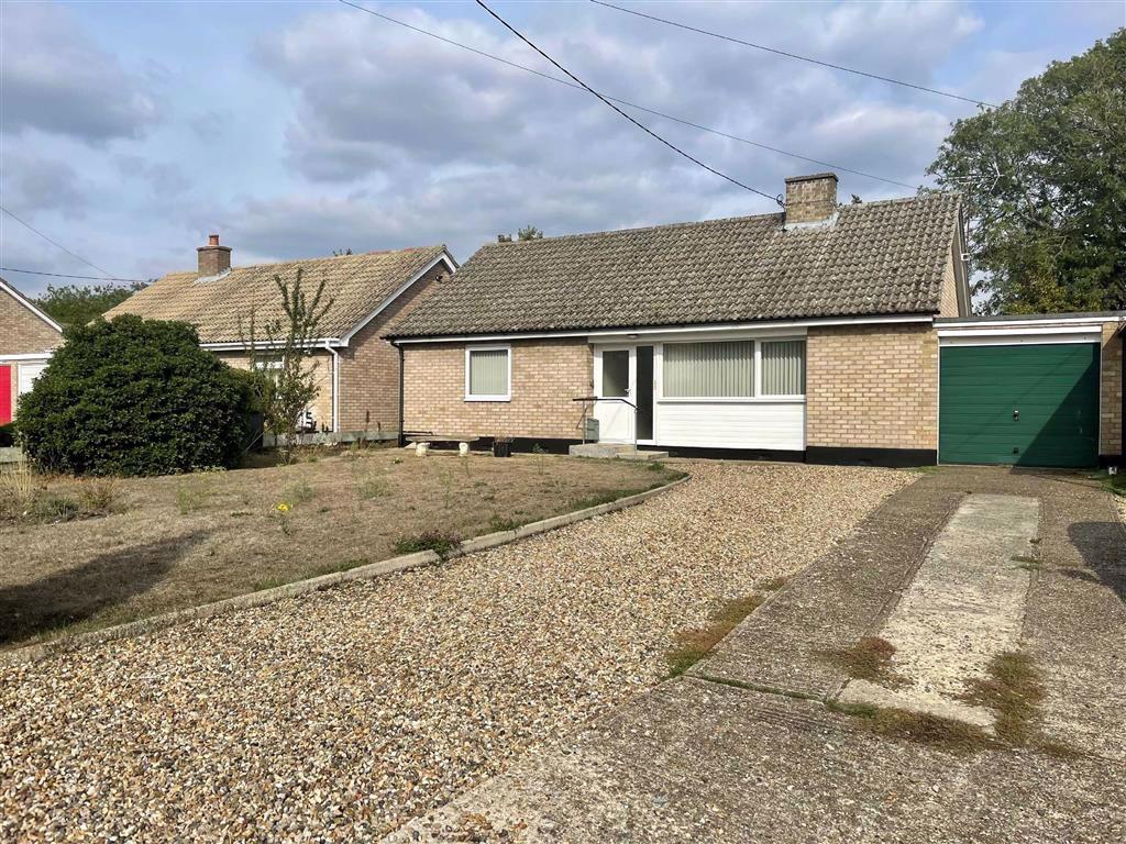 Wellington Road, Eye 2 bed detached bungalow £395,000