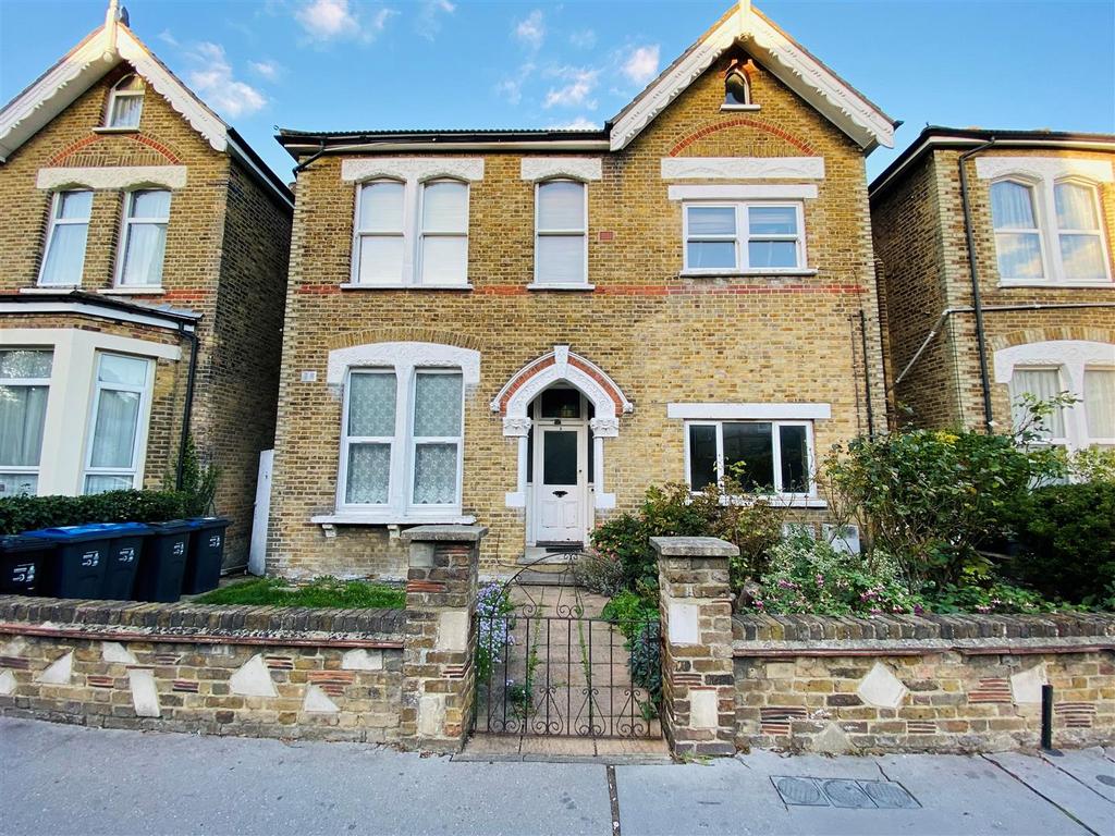 Whitworth Road, London 1 bed flat for sale £325,000