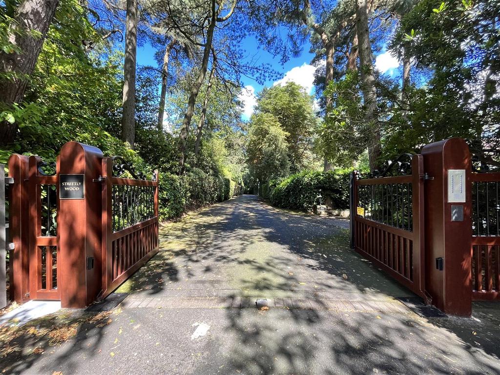 Streetly Wood, Streetly, Sutton... 4 bed detached house £1,200,000