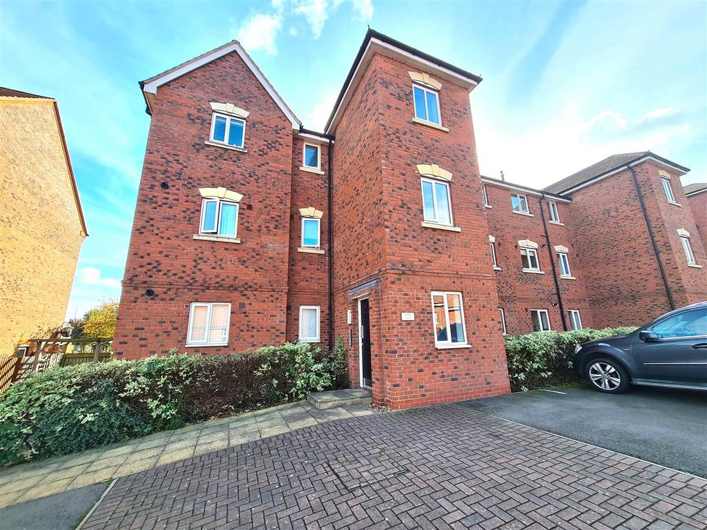 Borough Way, Nuneaton 2 bed apartment £115,000