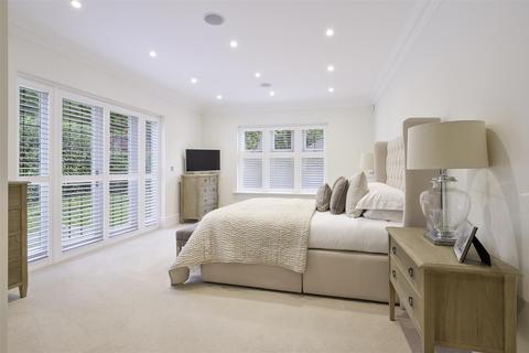 3 bedroom apartment for sale - Heath Drive, Walton On The Hill, Tadworth