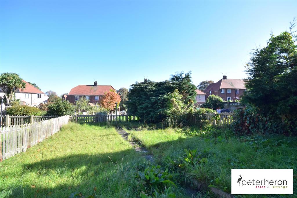 Fordham Road, Ford Estate, Sunderland 3 bed semidetached house £89,950