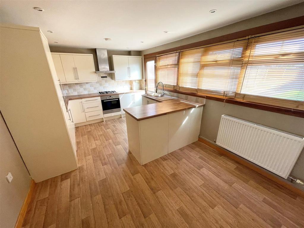 Tuffley Lane, Tuffley, Gloucester 3 bed terraced house £210,000